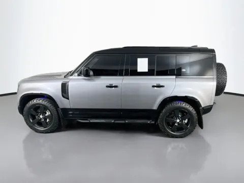 More photos of 2024 Land Rover Defender 110 X-Dynamic SE at Clement Supercenter, MO