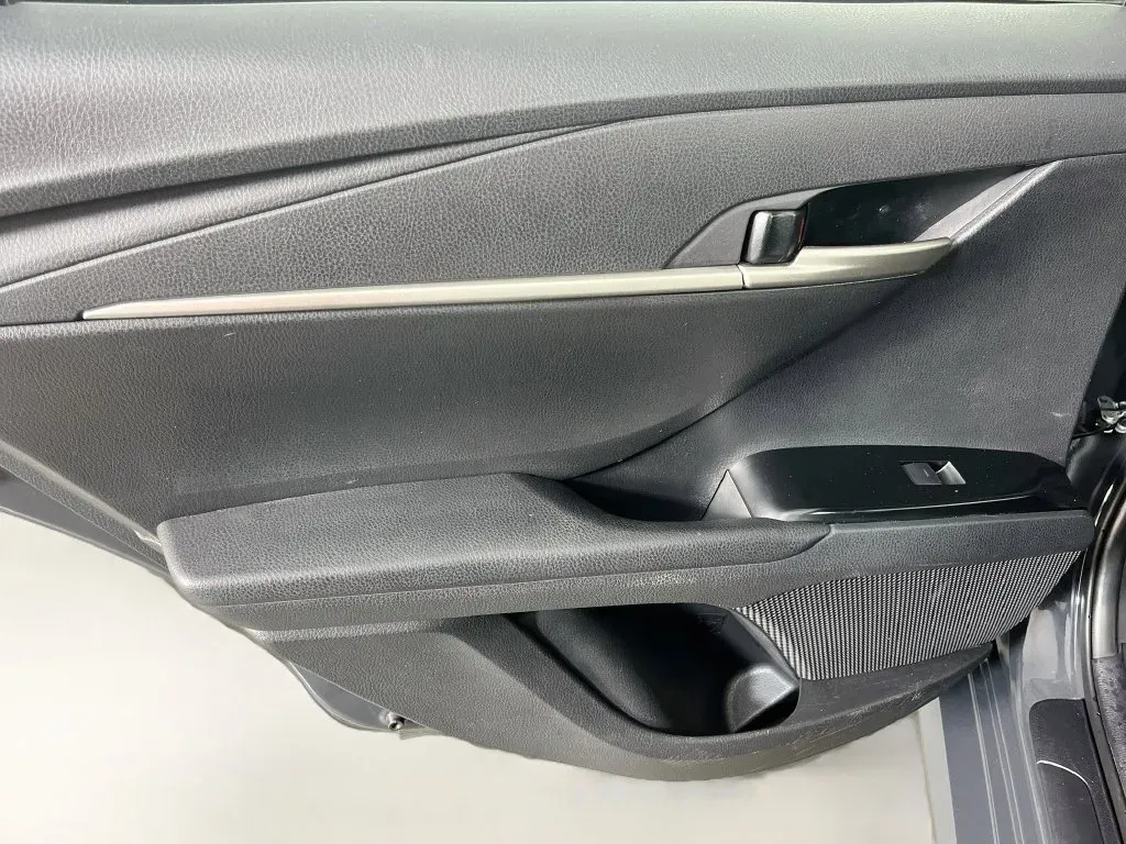 Toyota Camry photo 27