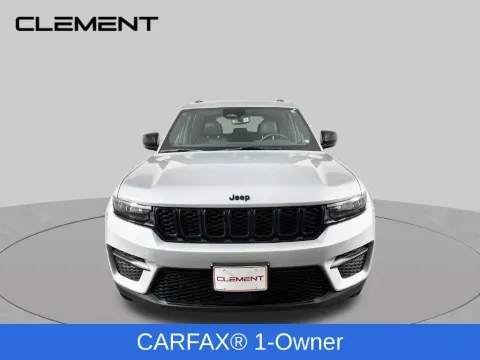 Photos of 2022 Jeep Grand Cherokee Altitude for sale in St. Charles, MO at Clement Supercenter