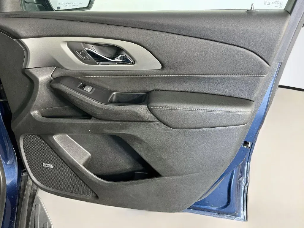 Chevrolet Traverse photo 38