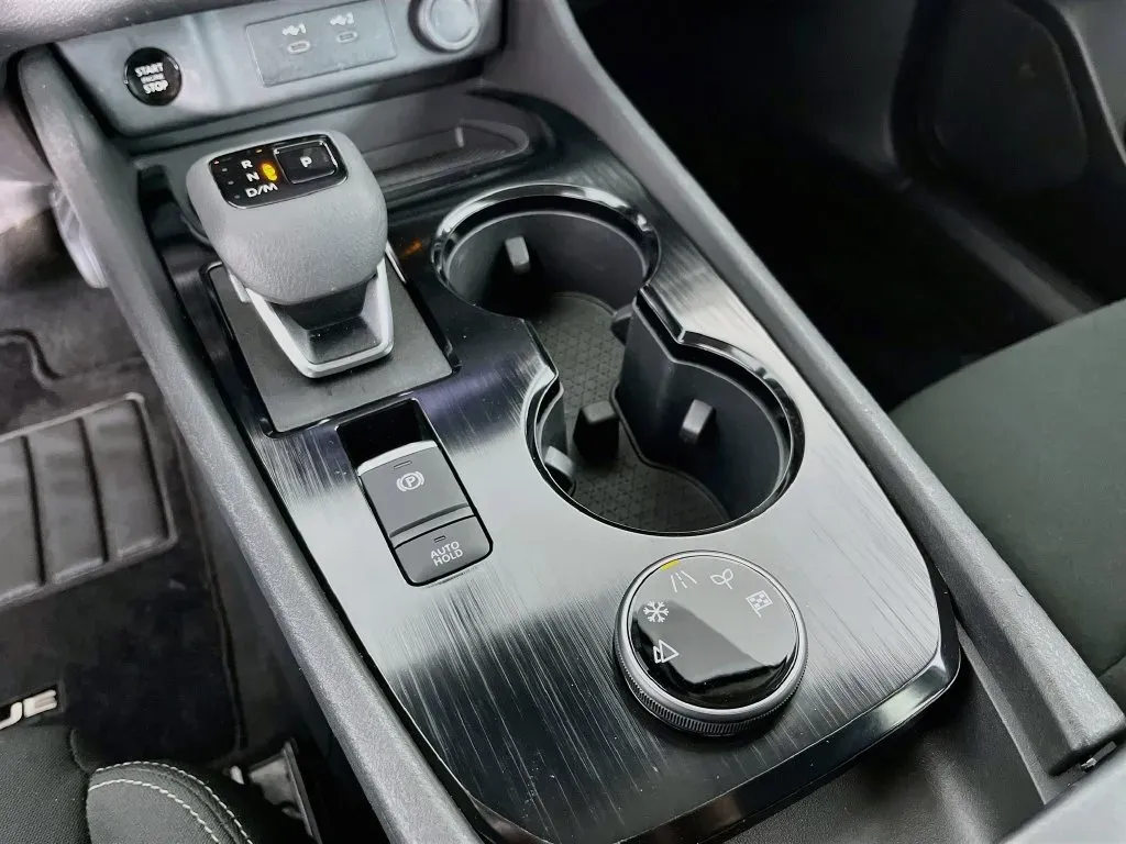 Nissan Rogue photo 21