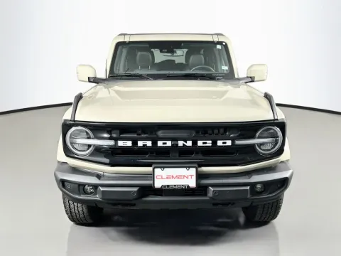 Another view of 2025 Ford Bronco Outer Banks for sale in St. Charles, MO at Clement Supercenter