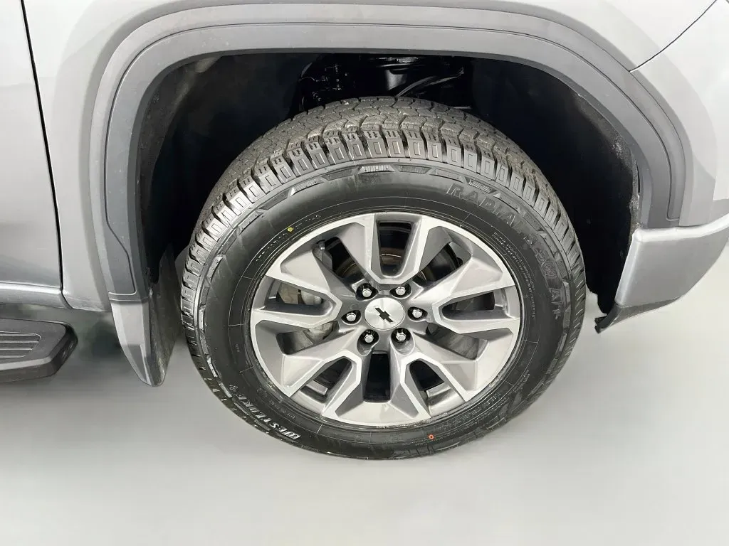 GMC Sierra photo 38