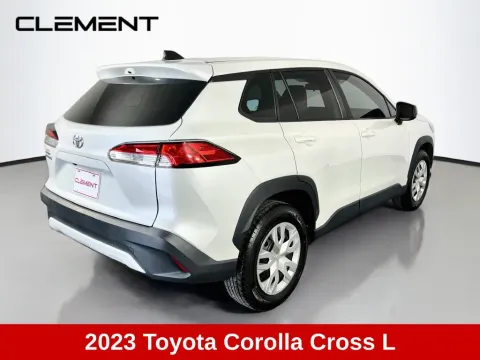More photos of 2023 Toyota Corolla Cross L at Clement Supercenter, MO