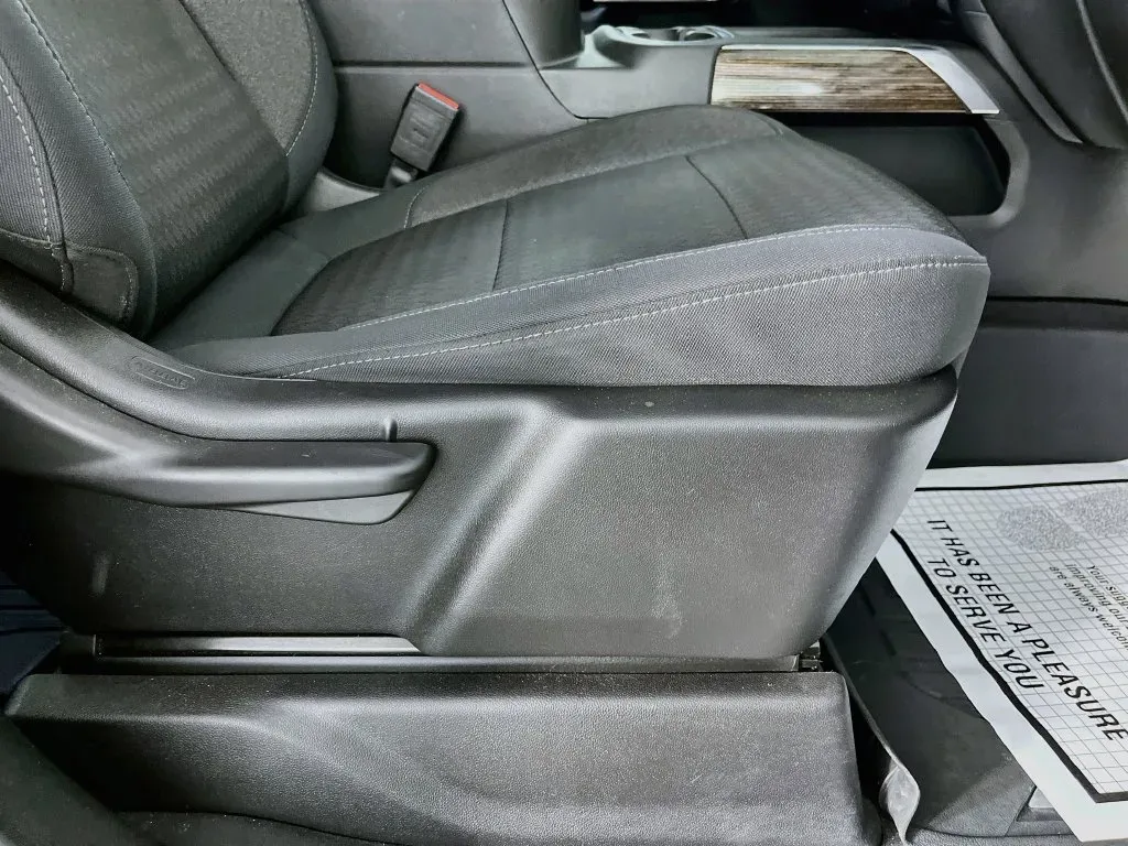 GMC Sierra photo 33