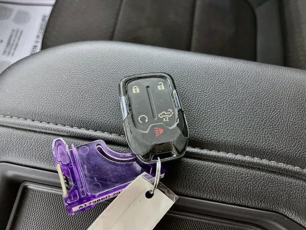 GMC Sierra photo 22