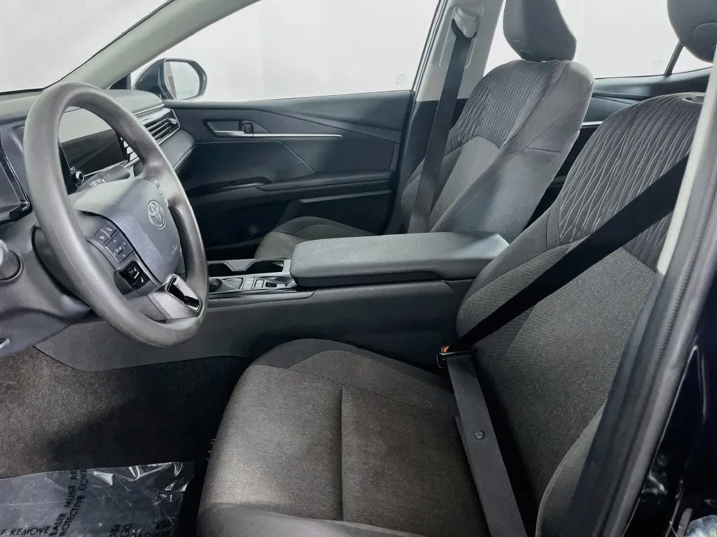 Toyota Camry photo 27