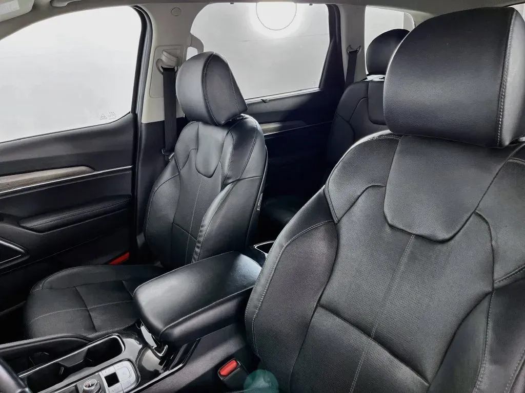 Kia Telluride photo 27