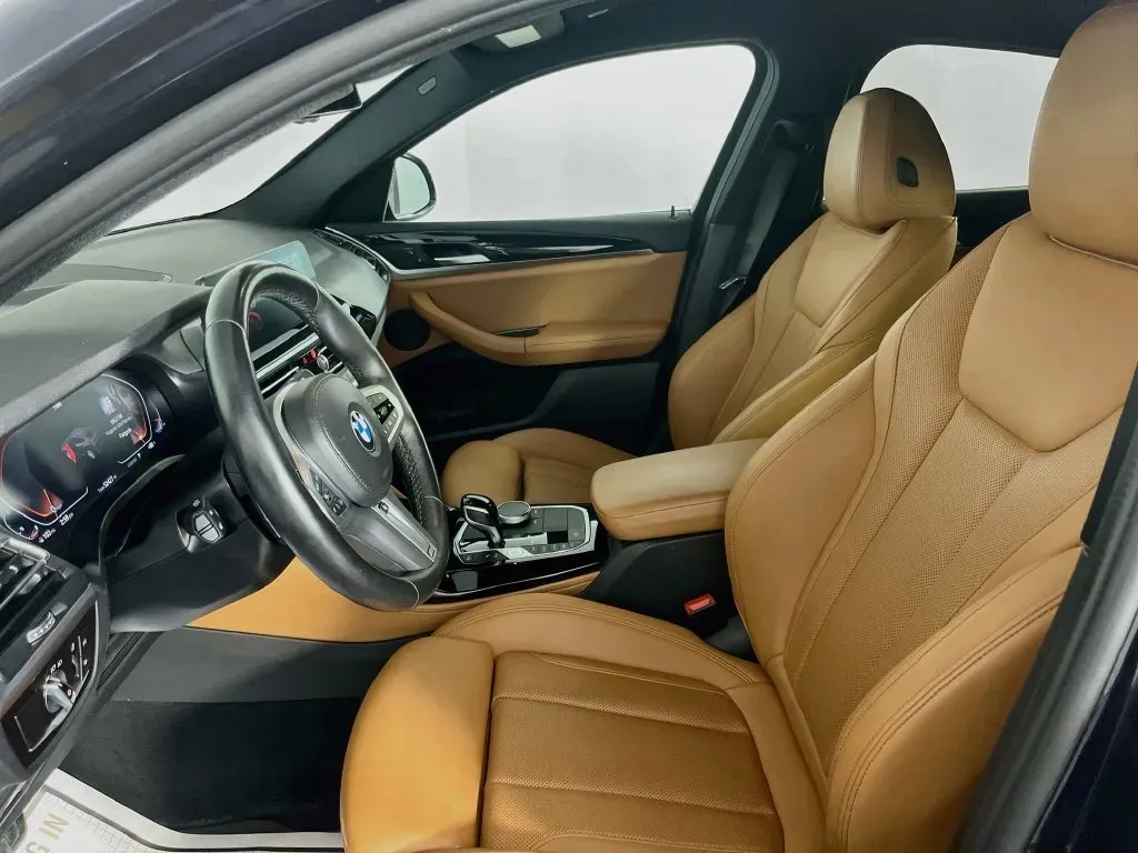 BMW X4 photo 29