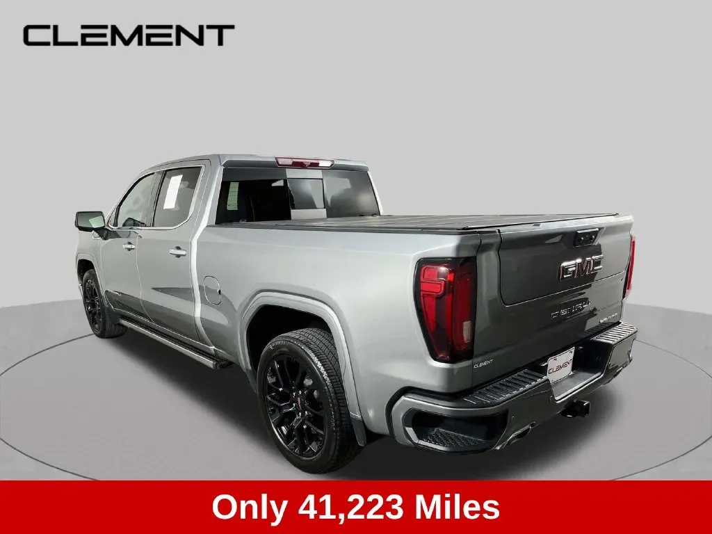 GMC Sierra photo 8
