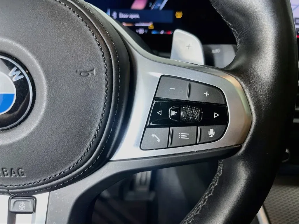 BMW 2 Series photo 16