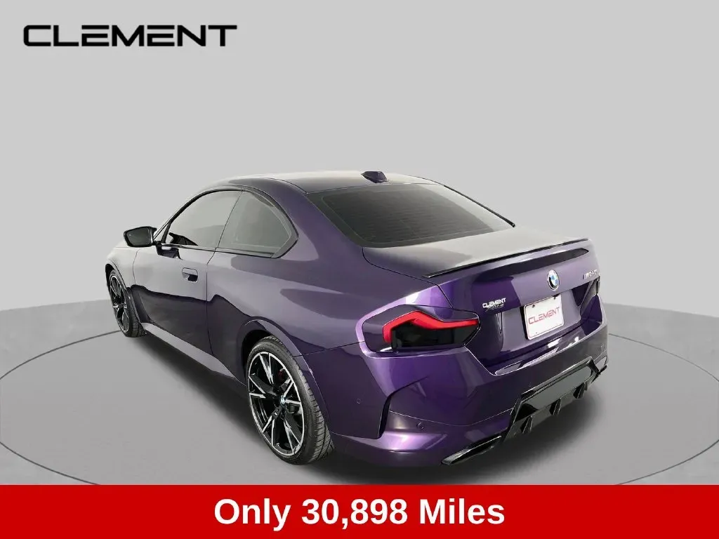 BMW 2 Series photo 8