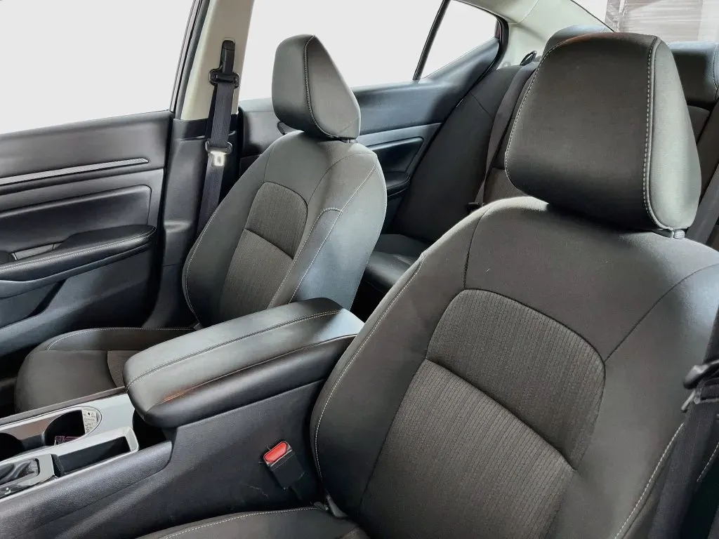 Nissan Altima photo 27