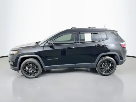 More photos of 2025 Jeep Compass Latitude at Clement Supercenter, MO