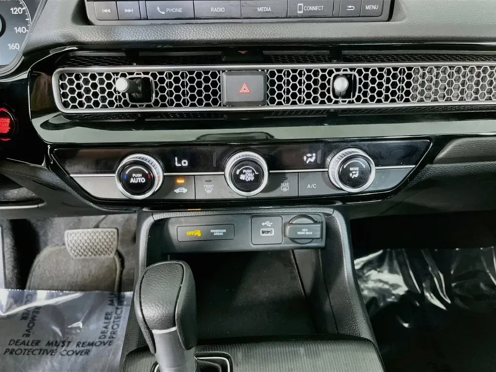 Honda Civic photo 17