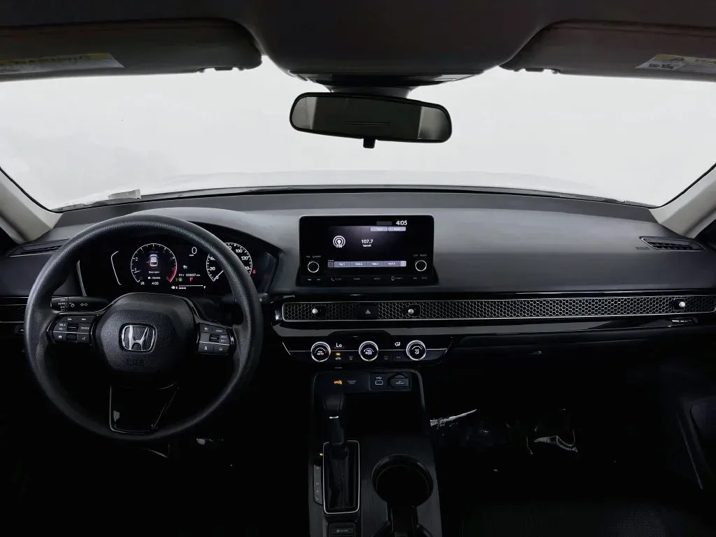 Honda Civic photo 10