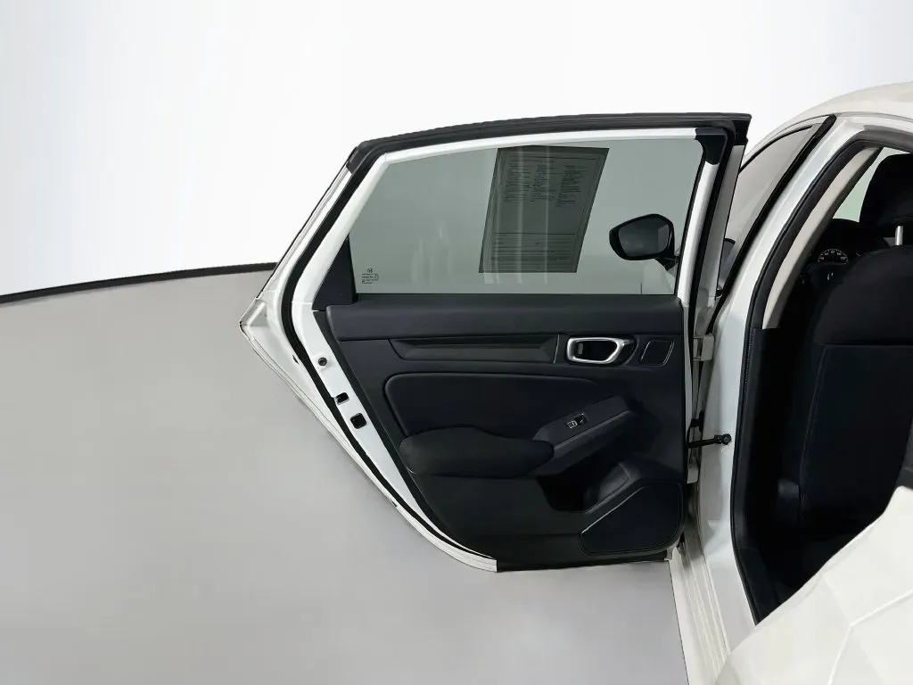Honda Civic photo 23