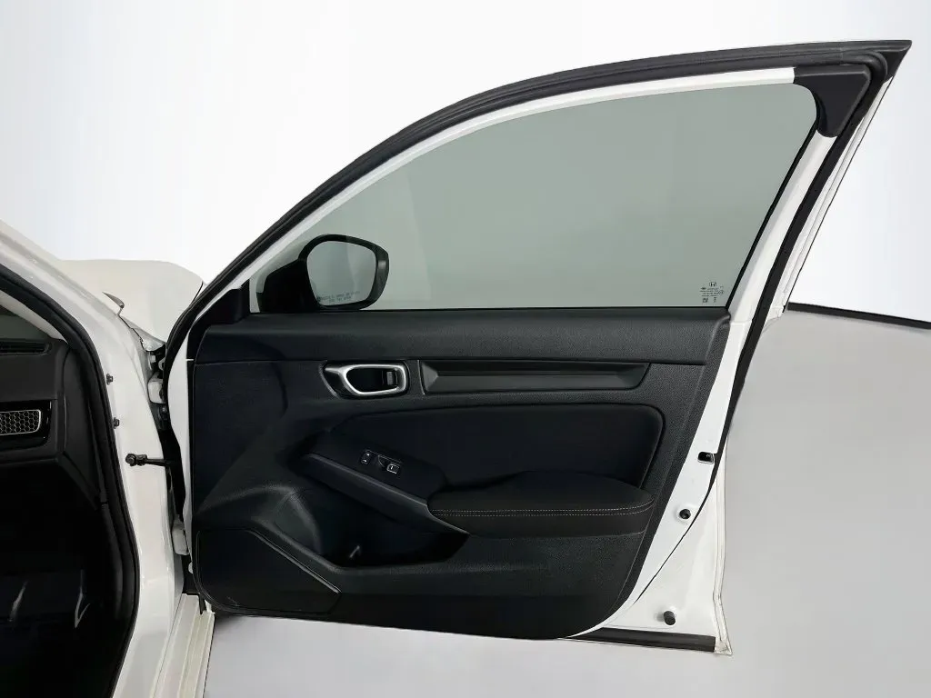 Honda Civic photo 27