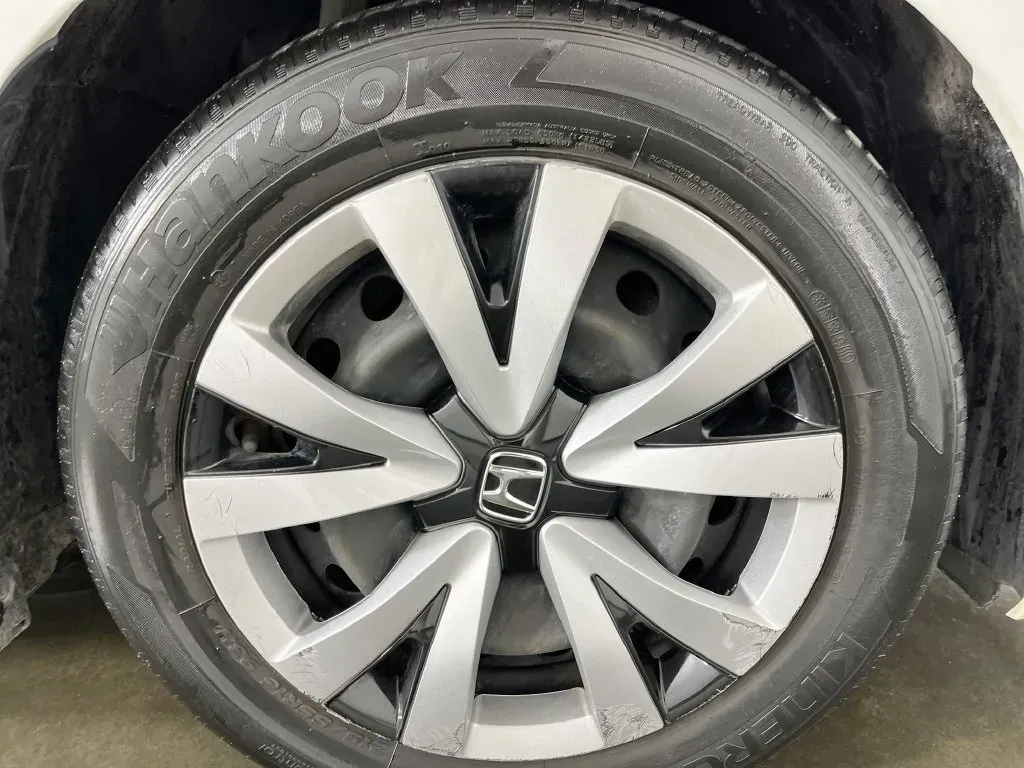 Honda Civic photo 28