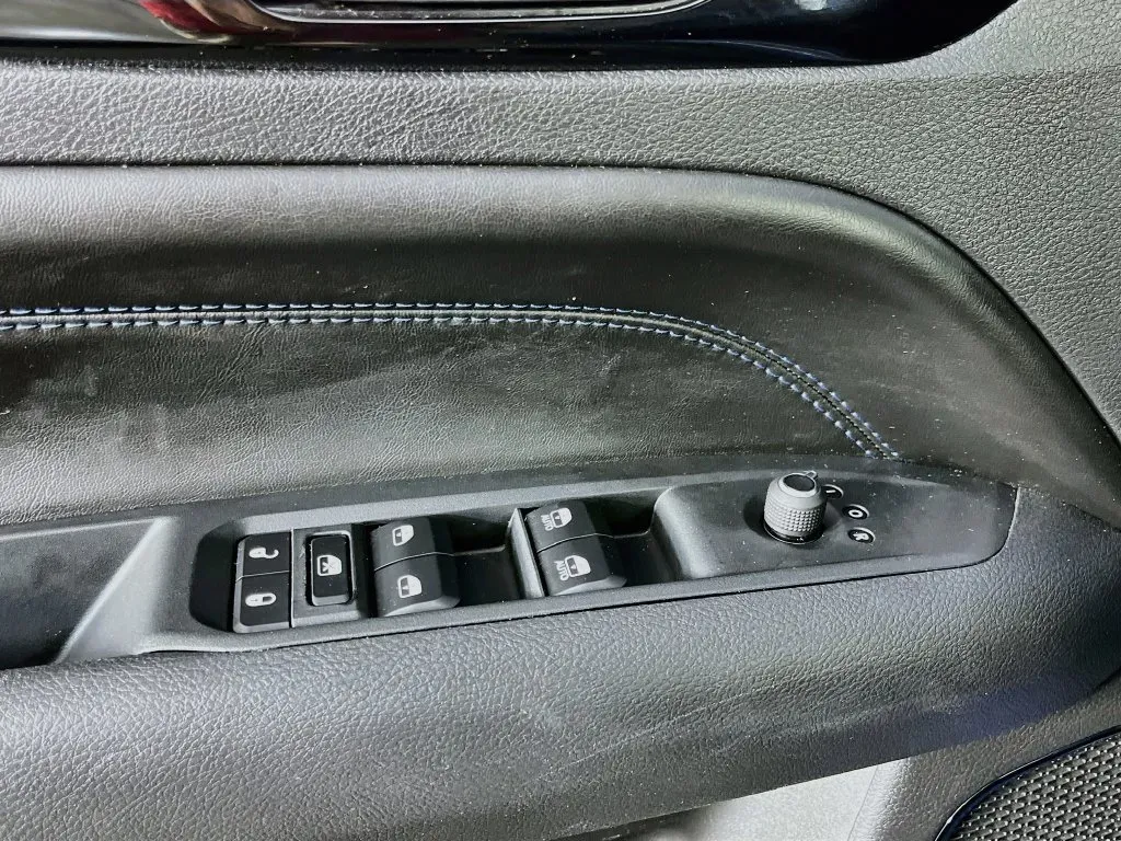 Jeep Compass photo 23