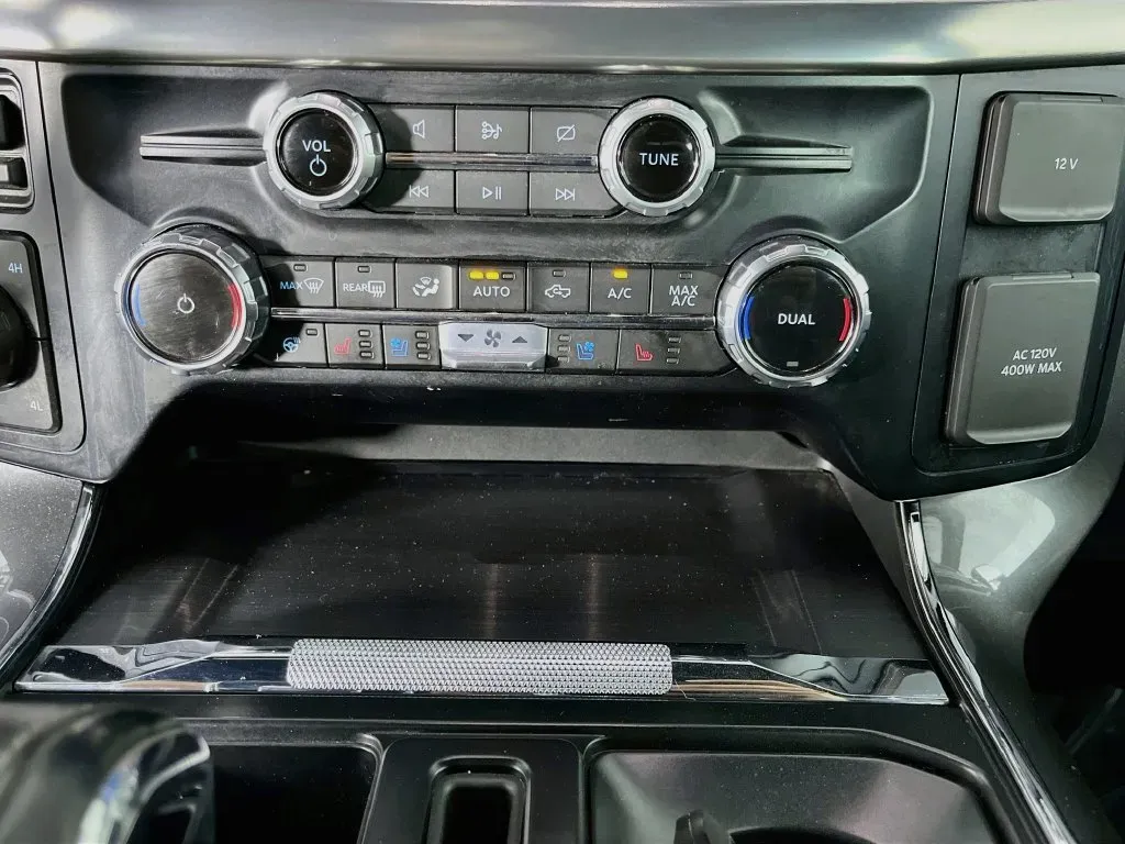 Ford F-150 photo 21