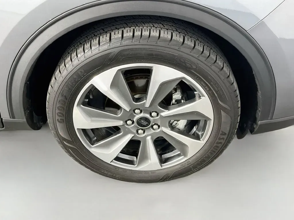 Ford Escape photo 34