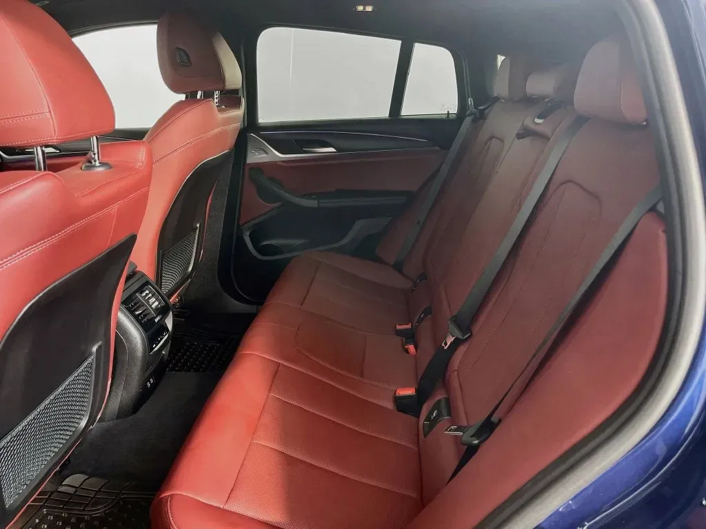 BMW X4 photo 33
