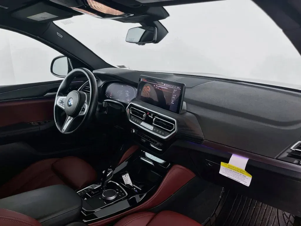 BMW X4 photo 36