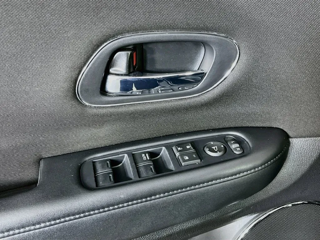 Honda HR-V photo 25