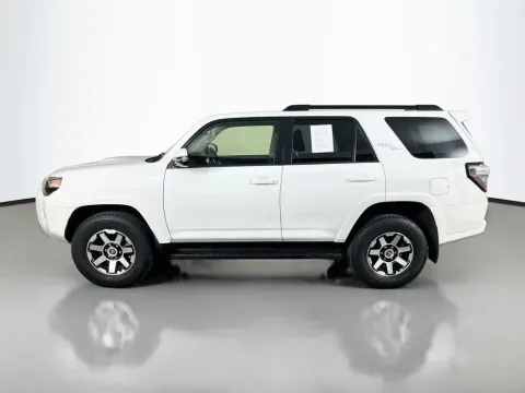 More photos of 2024 Toyota 4Runner TRD Off-Road Premium at Clement Supercenter, MO