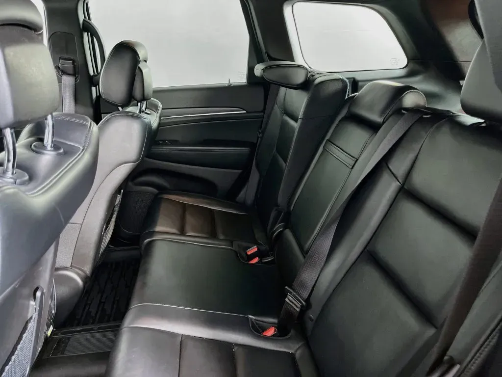 Jeep Grand Cherokee photo 31
