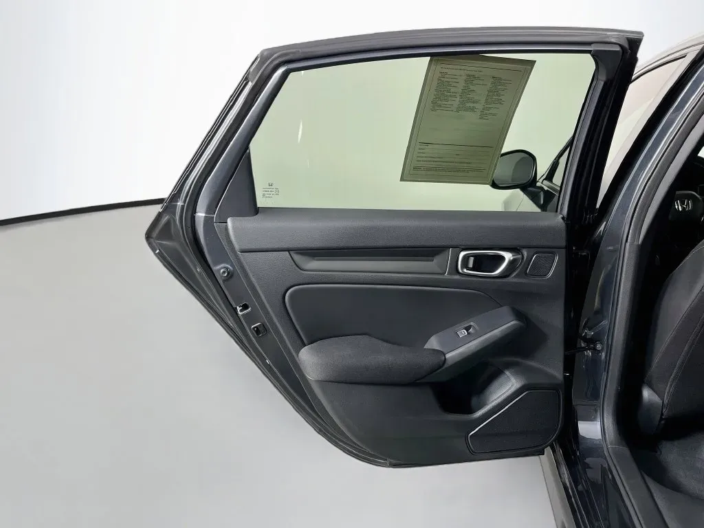 Honda Civic photo 28