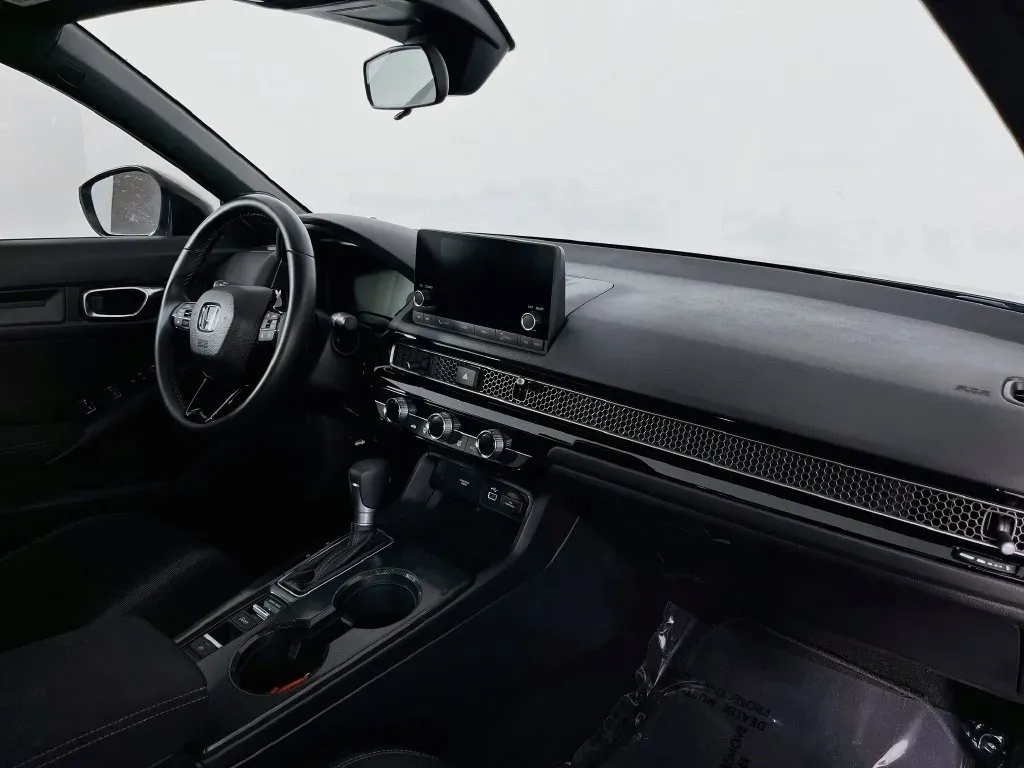 Honda Civic photo 32