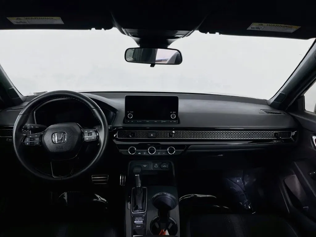 Honda Civic photo 10