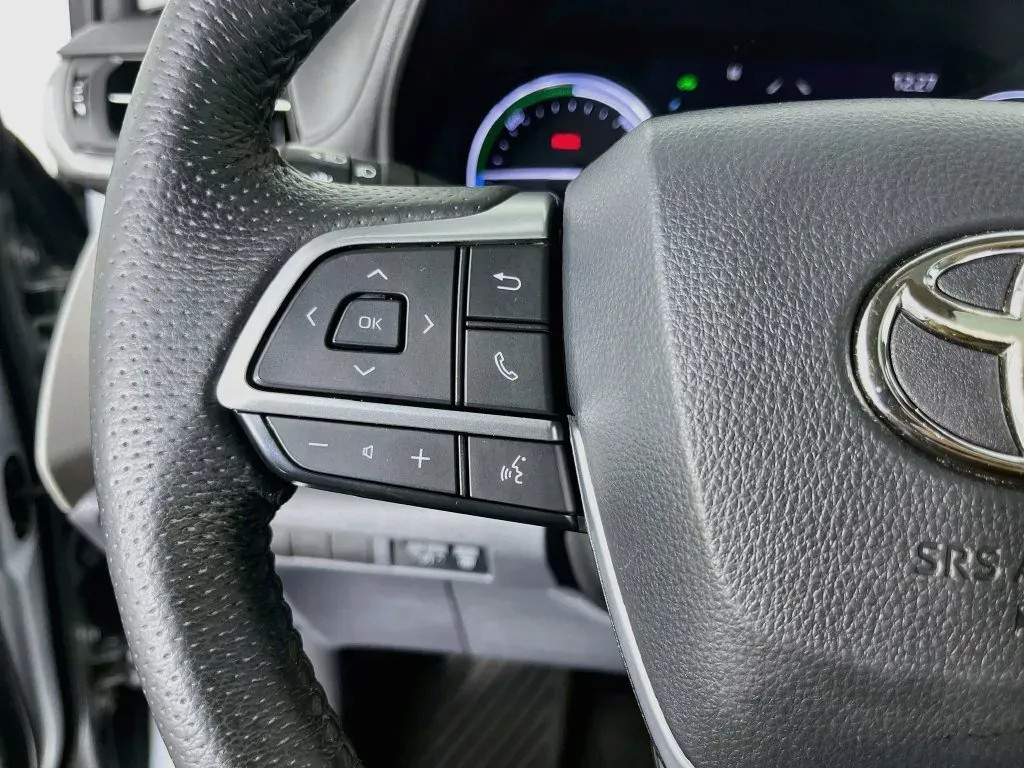 Toyota Sienna photo 13