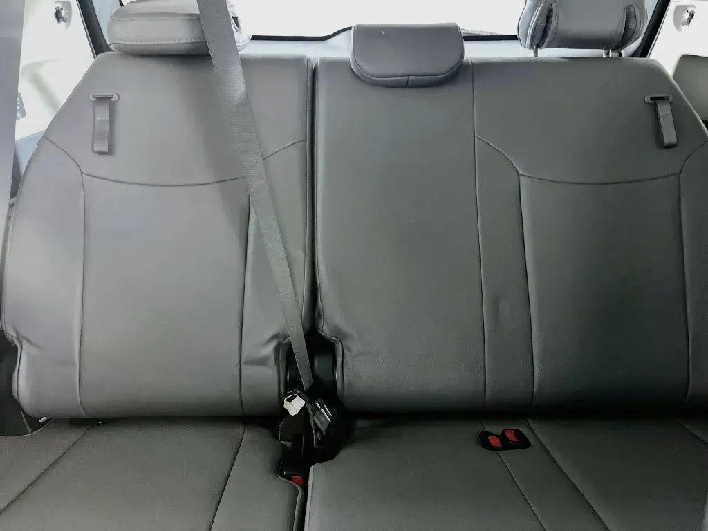 Toyota Sienna photo 27