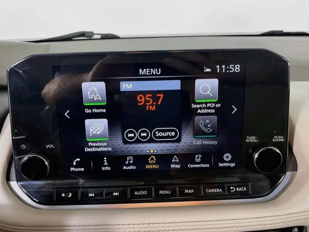Nissan Rogue photo 17