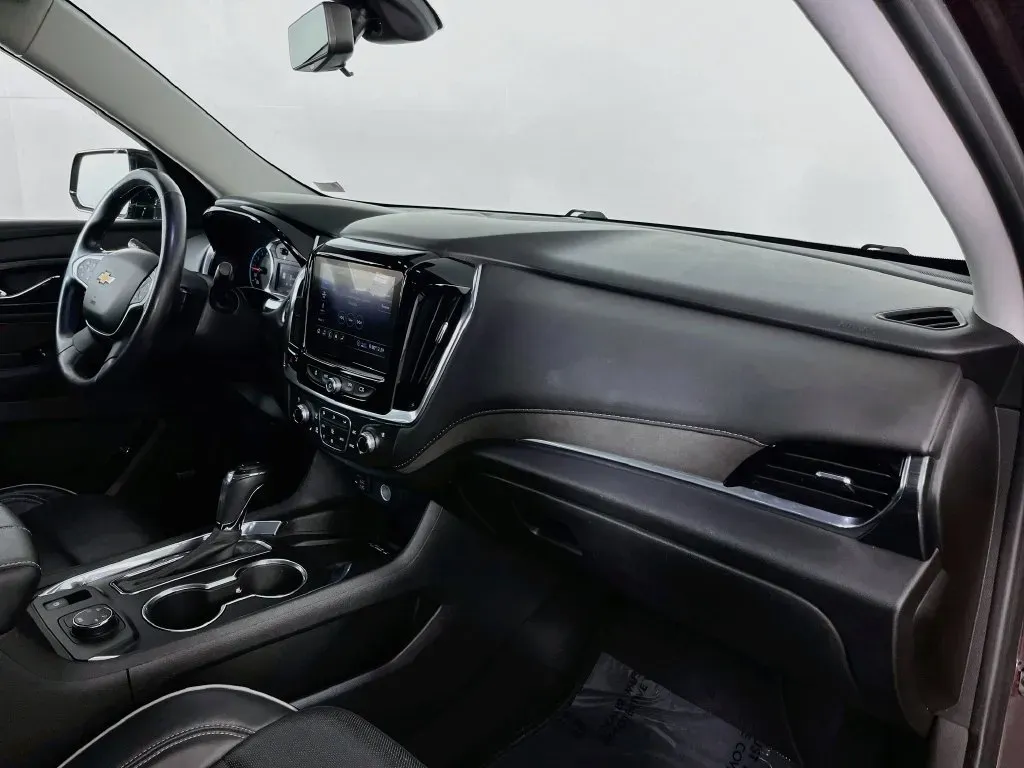Chevrolet Traverse photo 35