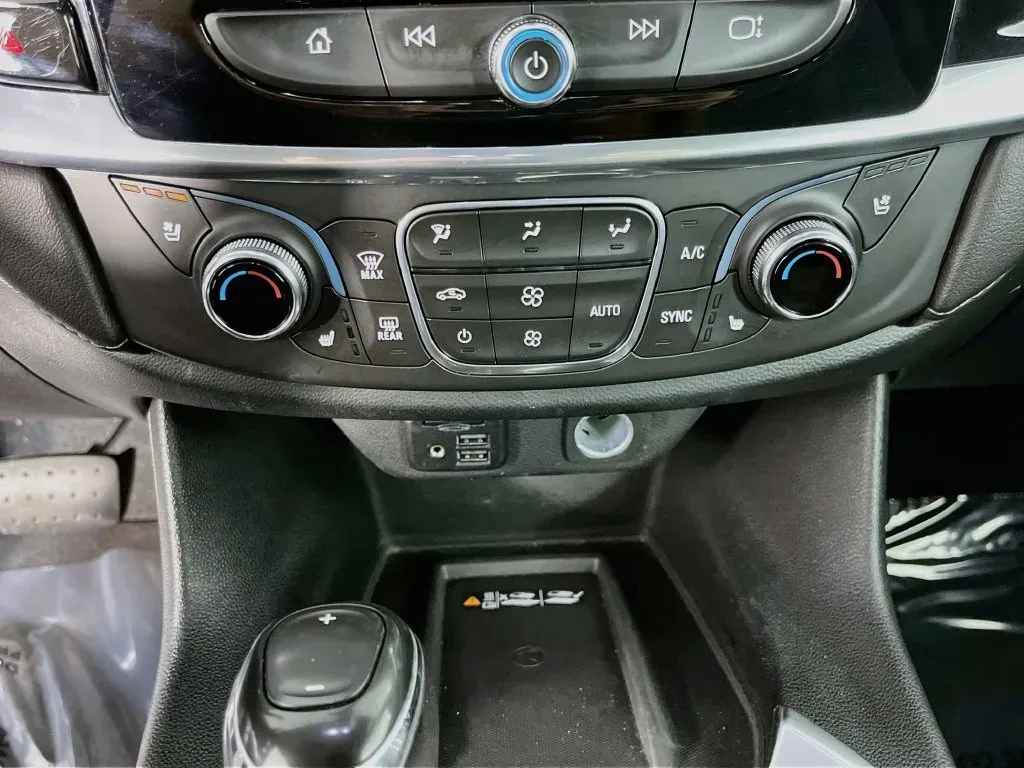 Chevrolet Traverse photo 20