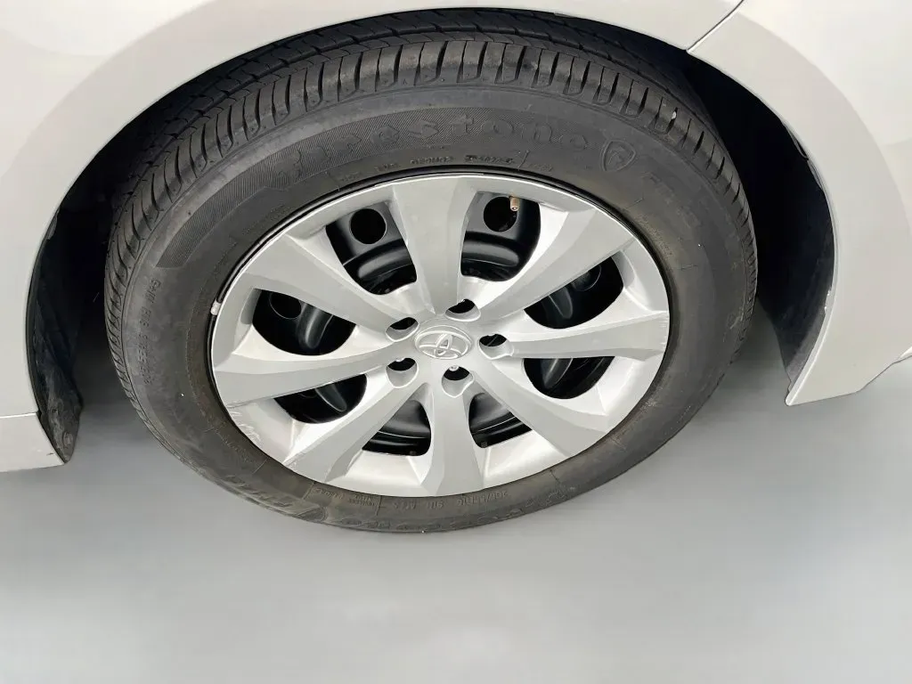Toyota Corolla photo 33