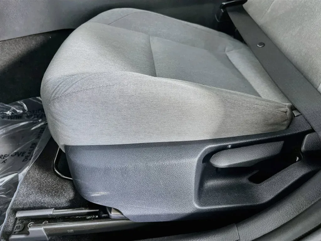 Toyota Camry photo 23