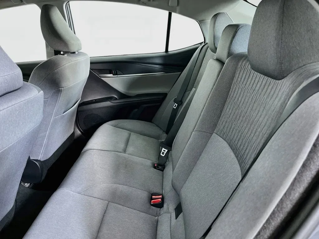Toyota Camry photo 27