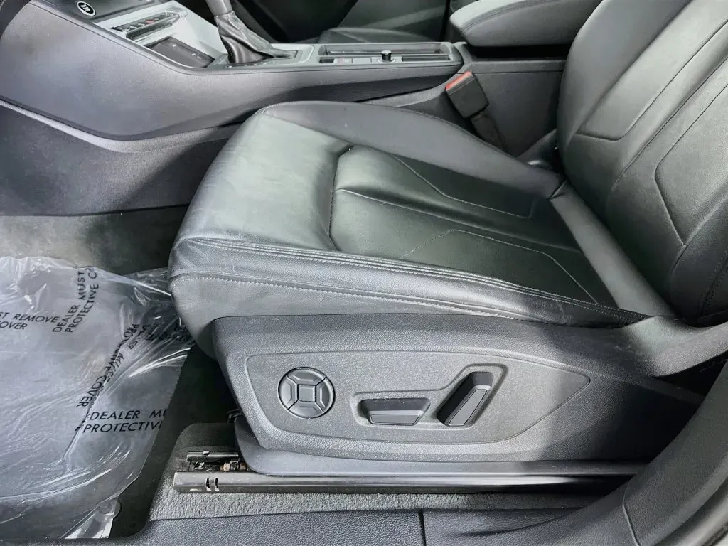 Audi Q3 photo 26