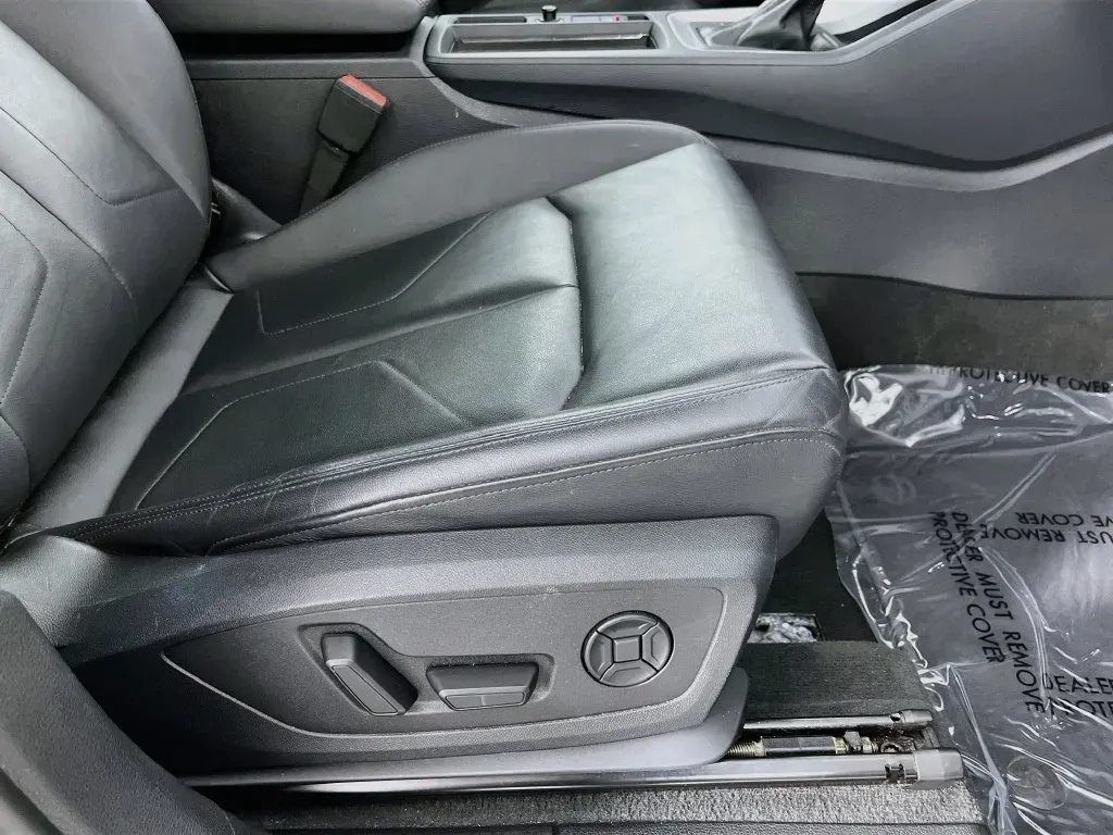 Audi Q3 photo 31
