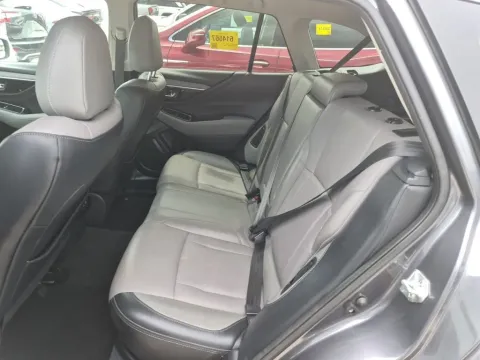 More photos of 2022 Subaru Outback Limited at Clement Supercenter, MO