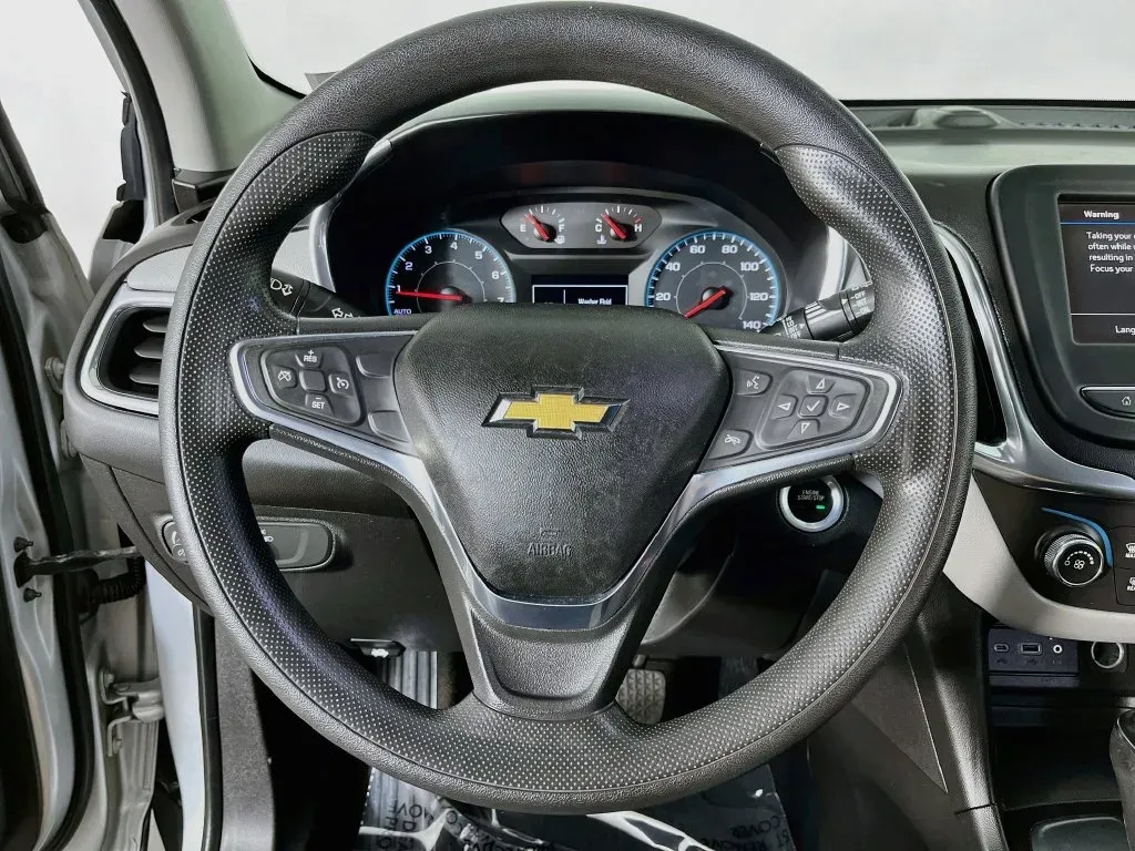 Chevrolet Equinox photo 11