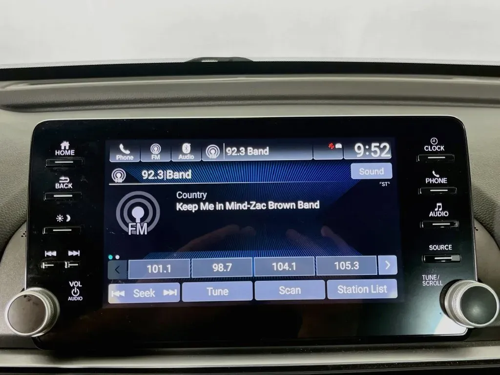 Honda Accord photo 17