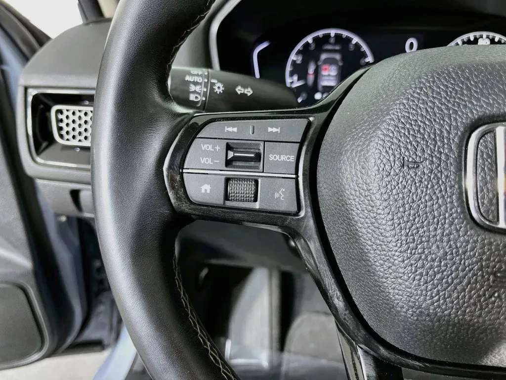 Honda Civic photo 14