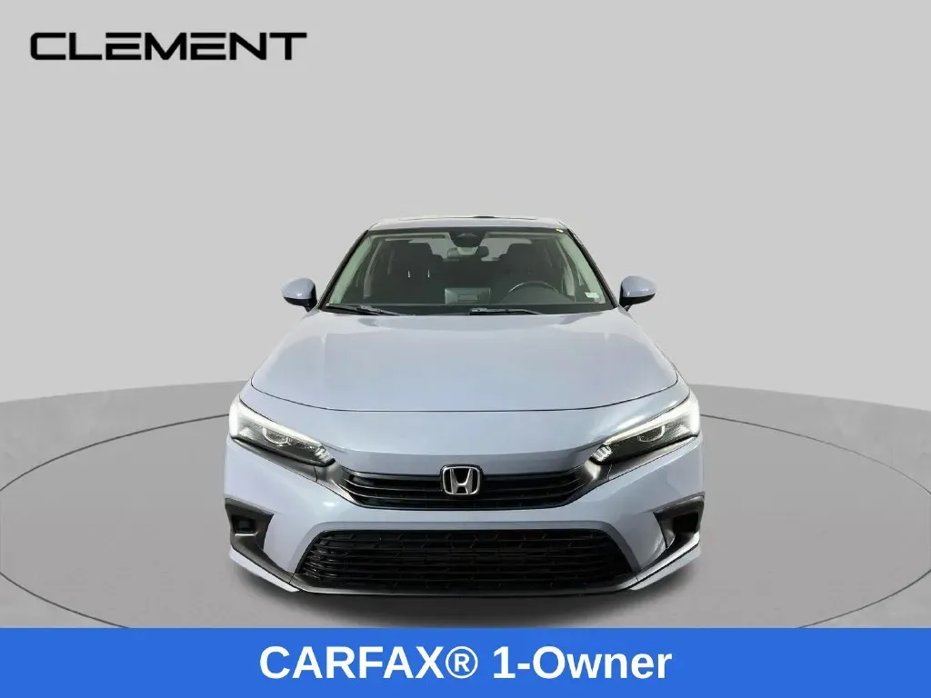 Honda Civic photo 2