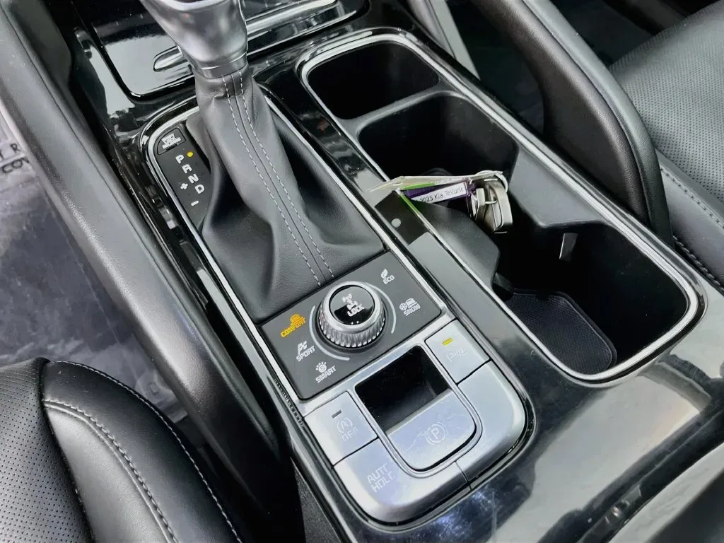 Kia Telluride photo 21